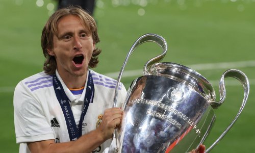 Pogledajte kako je Real odao počast Luki Modriću za 500 utakmica u dresu 'kraljeva'