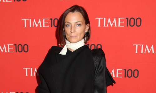 Povratak kraljice minimalizma: U prodaju je pustila svoju prvu kolekciju koja se razgrabila