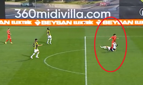 Livaković jedva izvukao živu glavu, a za sve je kriv pomoćni sudac