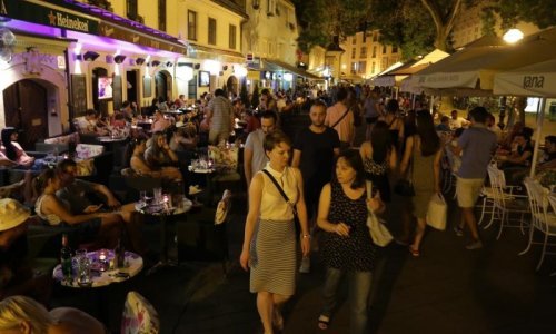 Novo radno vrijeme zagrebačkih kafića u turističkoj zoni