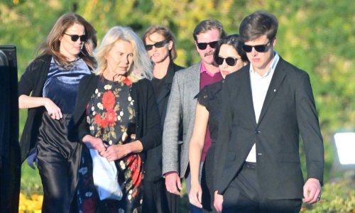 U krugu obitelji i najdražih 'Prijatelja' pokopan Matthew Perry