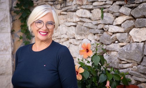 Chic detalji: Danijela Dvornik se pohvalila kako je osvježila svoj dnevni boravak