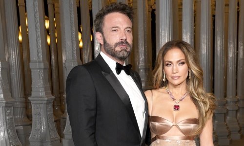 Zbog ove haljine svi su gledali u Jennifer Lopez, a pogled s nje nije skidao ni Ben Affleck