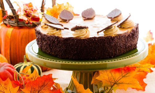 Bez pečenja i gotova u trenu: Ova kremasta torta u trenu postaje omiljeni desert