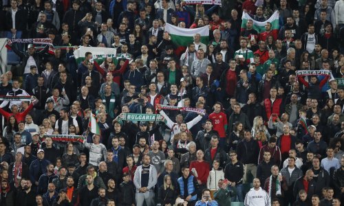 Ovo je poraz nogometa i normalnih navijača, a nemoćna Uefa je na to pristala