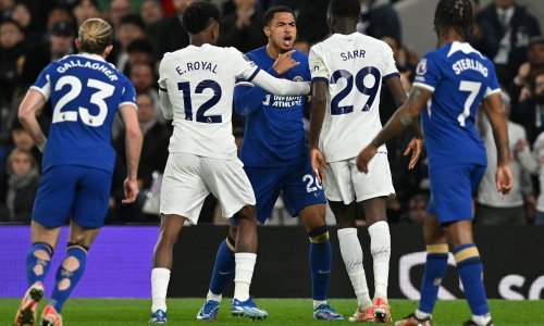 Kaos u londonskom derbiju, pet golova, crveni kartoni, intervencije VAR-a