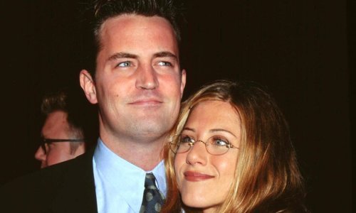 Jennifer Aniston posve shrvana preranim odlaskom voljenog Matthewa Perryja