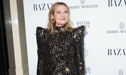 Samantha iz 'Seksa i grada' privukla je sve poglede u ekstravagantnoj mini haljini