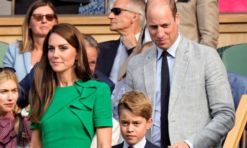 Na putovanjima s Georgeom, Kate i William još uvijek izbjegavaju ovo zlatno pravilo