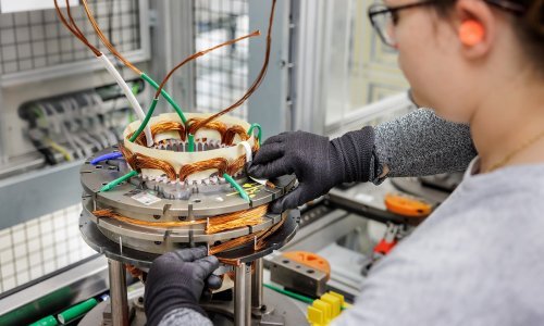 Renault s Valeom razvija novu generaciju e-motora: Ekološki učinkovitiji, bez rijetkih zemnih metala