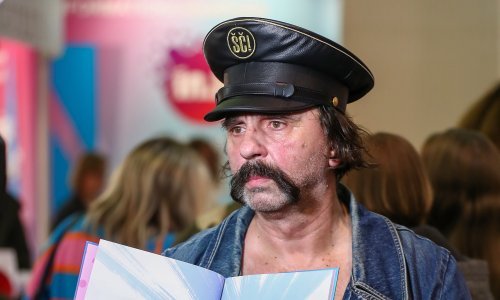 Priče o niŠČemu: Mrle predstavio zbirku za djecu, s njim su bile njegove Ivanka Mazurkijević i kći