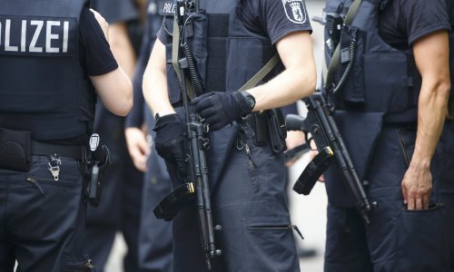 Demokršćani traže pooštrenje sigurnosne politike