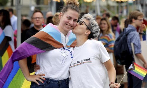 Latvijski parlament legalizirao istospolna partnerstva