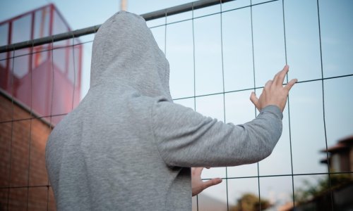 Bez prava na rad, poduku i odjela: Ovo su uvjeti maloljetnika u istražnim zatvorima
