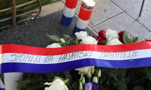 Odana počast braniteljima stradalim na Bosanci, u Komolcu i na Strinčjeri