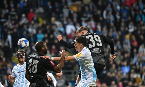 Rijeka i Dinamo odigrali sadržajan derbi po mjeri Hajduka, Modri su dva puta vodili...