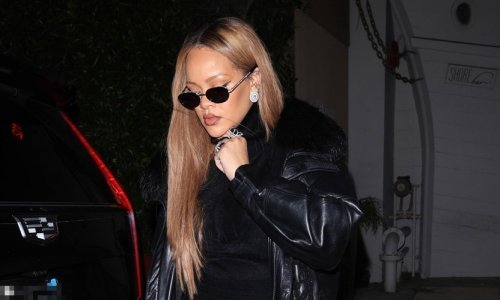 Rihanna je ponovno plavuša, a novi-stari imidž ističe najpoželjnijim kaputima
