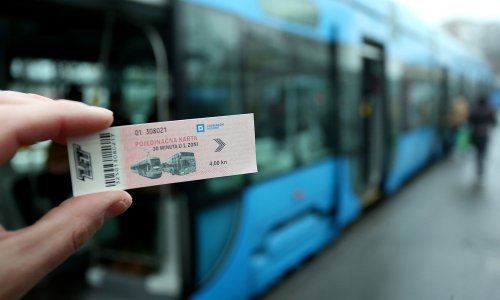 ZET-u zbog karte od 4 kune prihodi tresnuli za 50,3 milijuna kuna. Pokaze ne kupuju ni zaposlenici Grada
