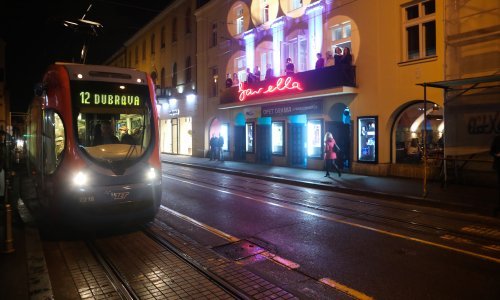 'Moji tužni monstrumi', prva premijera na velikoj sceni obnovljene Gavelle