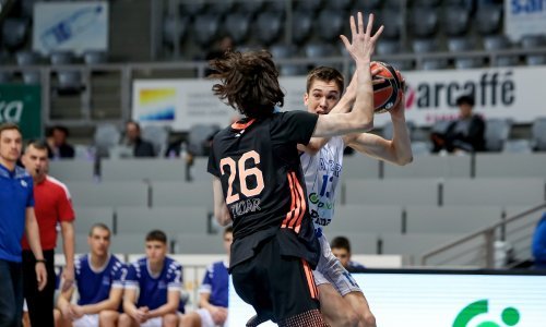 Hrvatska senzacija oduševila Španjolce. Pogledajte kako igra 17-godišnji Michael Ružić