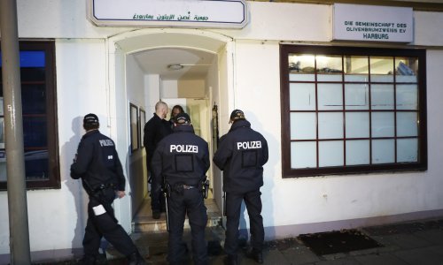 Ogromna racija njemačke policije: Upadali u džamije i tražili sljedbenike Hezbolaha