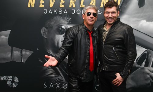 Jakša Jordes u Katranu predstavio spot 'Neverland' s novog nadolazećeg albuma 'Saxoholic'