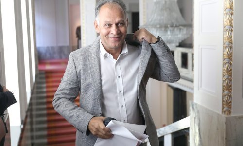 Kajtazi preporučio Zadravec da se zbog rasističke objave o Romima ide liječiti