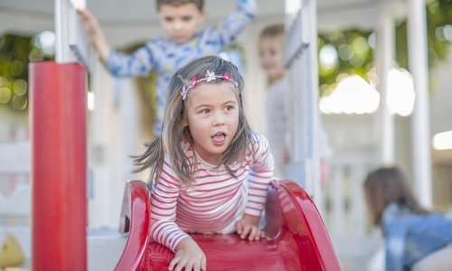 U zagrebačkim vrtićima pojavila se bolest šake, usta i stopala. Ovo su simptomi