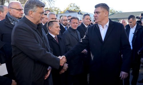 Milanović pružio ruku Plenkoviću u Vukovaru