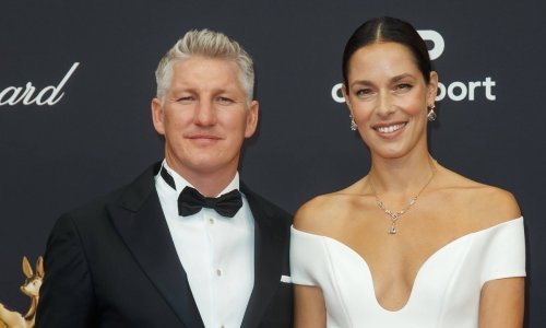 Uvijek prirodna i elegantna: Ana Ivanović je blistala na crvenom tepihu uz svog Bastiana