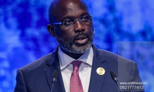 Automobilom se zaletio među pristaše novog predsjednika Liberije, najmanje dvoje poginulih