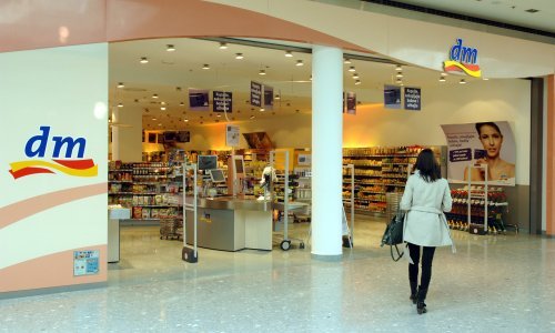 dm će donirati pet posto prometa ostvarenog na crni petak