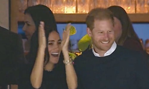 Princ Harry i Meghan uživaju u Kanadi, a on je napravio isto što i  njegova baka prije 21 godinu