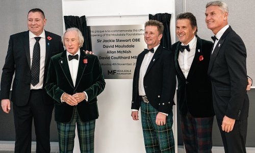 Optical Express sa zadovoljstvom podržao svečani bal Zaklade Moulsdale na kojem je prisustvovao i Sir Jackie Stewart