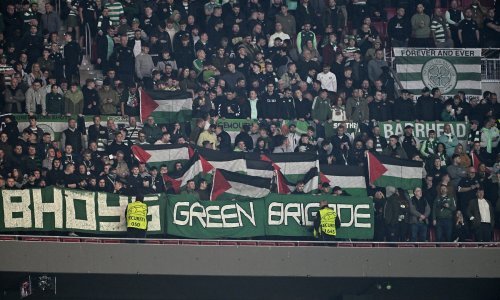 Evo s koliko Uefa kažnjava klubove zbog mahanja s palestinskim zastavama