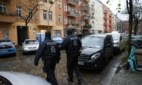 Stotine policajaca u racijama na članove Hamasa diljem Njemačke