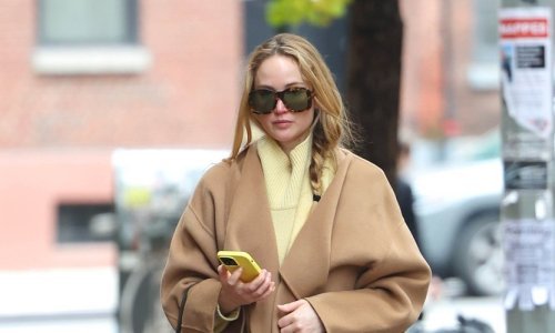 Bijele hlače nisu rezervirane samo za ljeto, a ovako ih nosi Jennifer Lawrence