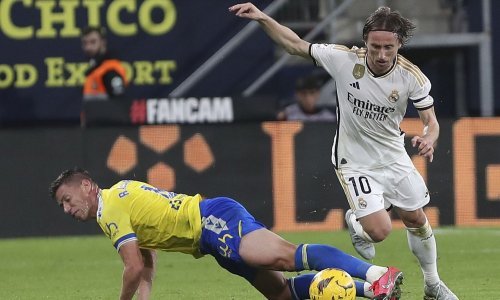 Luka Modrić srušio rekord i asistirao u pobjedi Reala pa izašao zbog ozljede