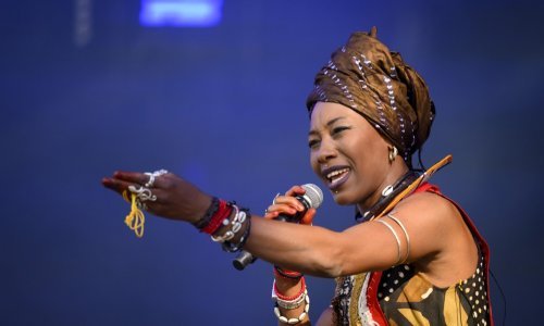 Fatoumata Diawara donosi zvukove iz Malija u Tvornicu kulture