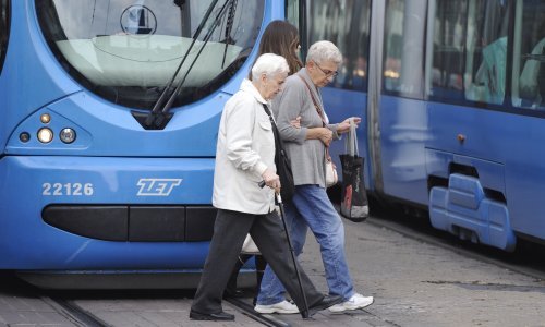 Kako zaštititi starije od negativnog utjecaja vremenskih neprilika?