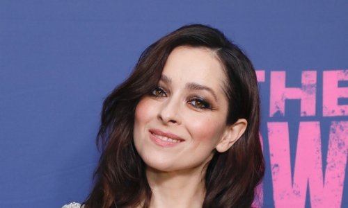 Zrinka Cvitešić pokazala u kakvoj kreaciji Matije Vuice je 'pomela' crveni tepih u Grčkoj