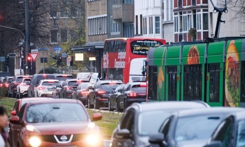 Globalne emisije CO2 ove godine dosegnut će rekordne visine, pogoršat će stanje
