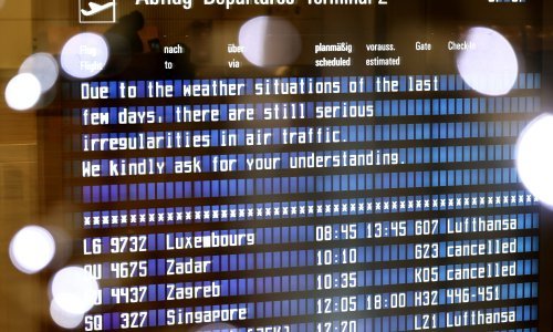 Ledena kiša obustavila letove na aerodromu u Muenchenu