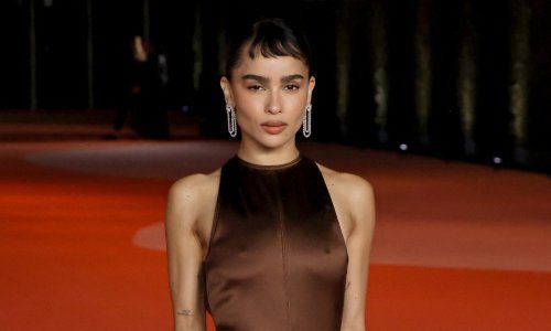 Smeđa nikada nije izgledala bolje, a zbog nje čak i vječna crna haljina pada u drugi plan