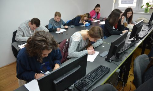 PISA testovi: Hrvatski učenici u prosjeku, osim u matematici