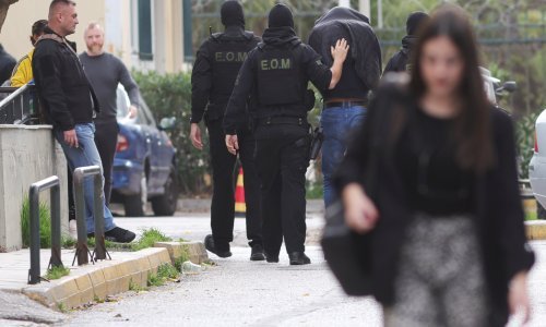 Počela privođenja navijača AEK-a zbog krvavog sukoba s BBB-ima