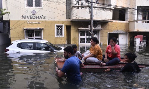 Ciklon Michaung zahvatio Indiju, u poplavama poginulo najmanje 13 ljudi