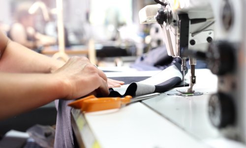 Hongkonški startup umjetnom inteligencijom mijenja boju tkanine