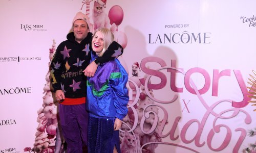 Nasmijani i u svom modnom izričaju: Ida Prester snimljena u izlasku sa suprugom