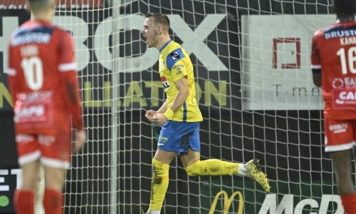 Nesuđeni Dinamov napadač zabio gol, ali se ubrzo potom i ozljedio